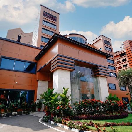 Ramada By Wyndham Alleppey Alappuzha Εξωτερικό φωτογραφία
