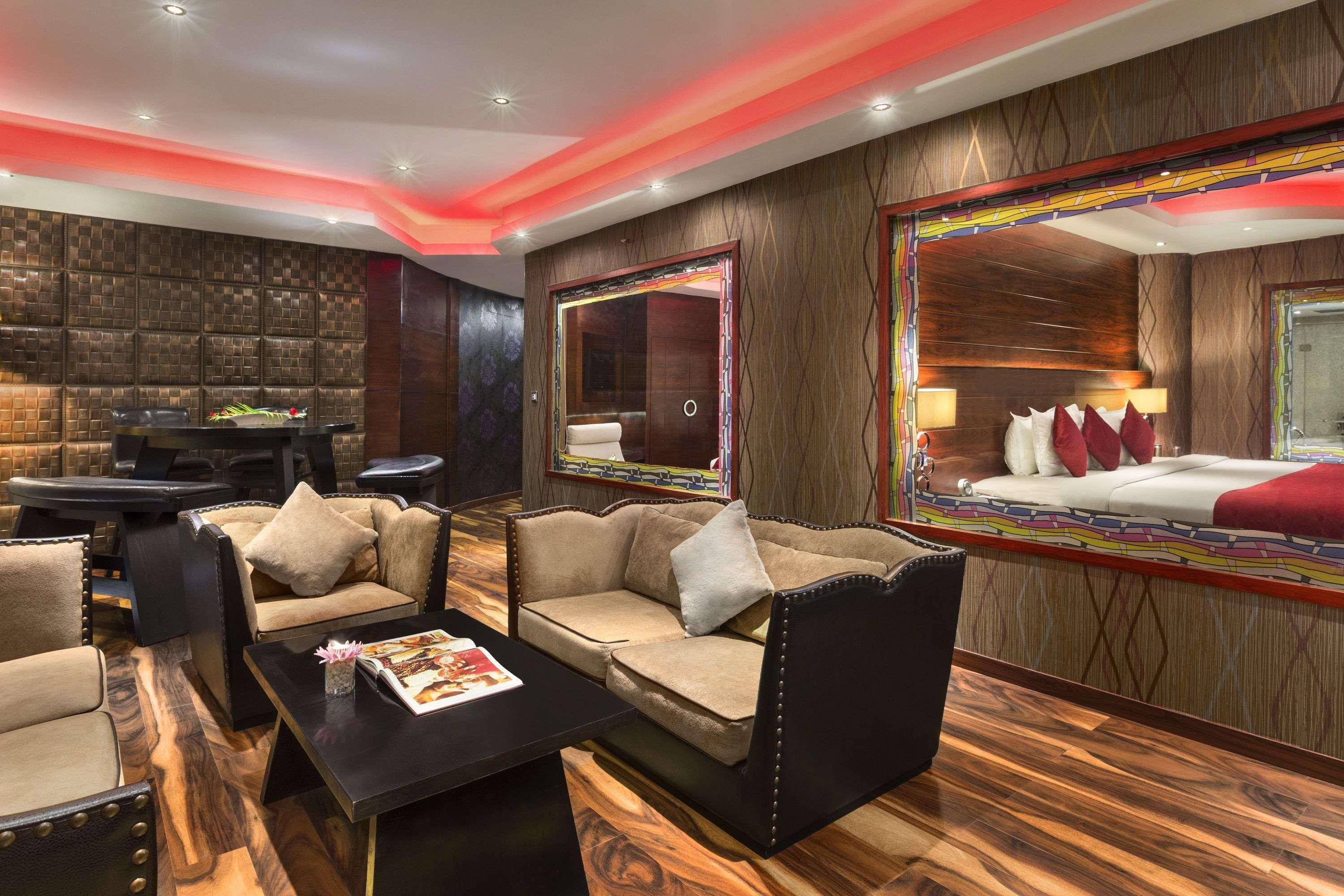 Ramada By Wyndham Alleppey Alappuzha Εξωτερικό φωτογραφία