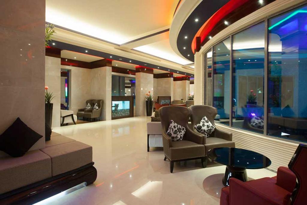 Ramada By Wyndham Alleppey Alappuzha Εξωτερικό φωτογραφία