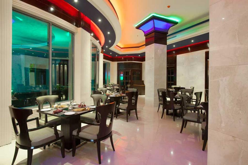 Ramada By Wyndham Alleppey Alappuzha Εξωτερικό φωτογραφία